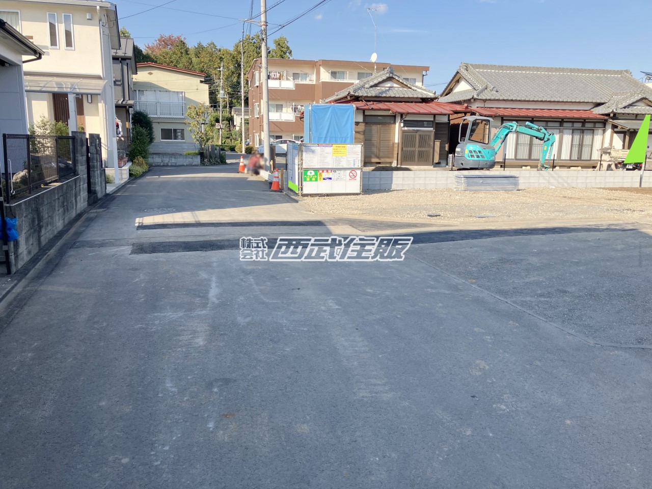 【販売現地】車通りの少ない閑静な住宅街です。2025年11月15日撮影